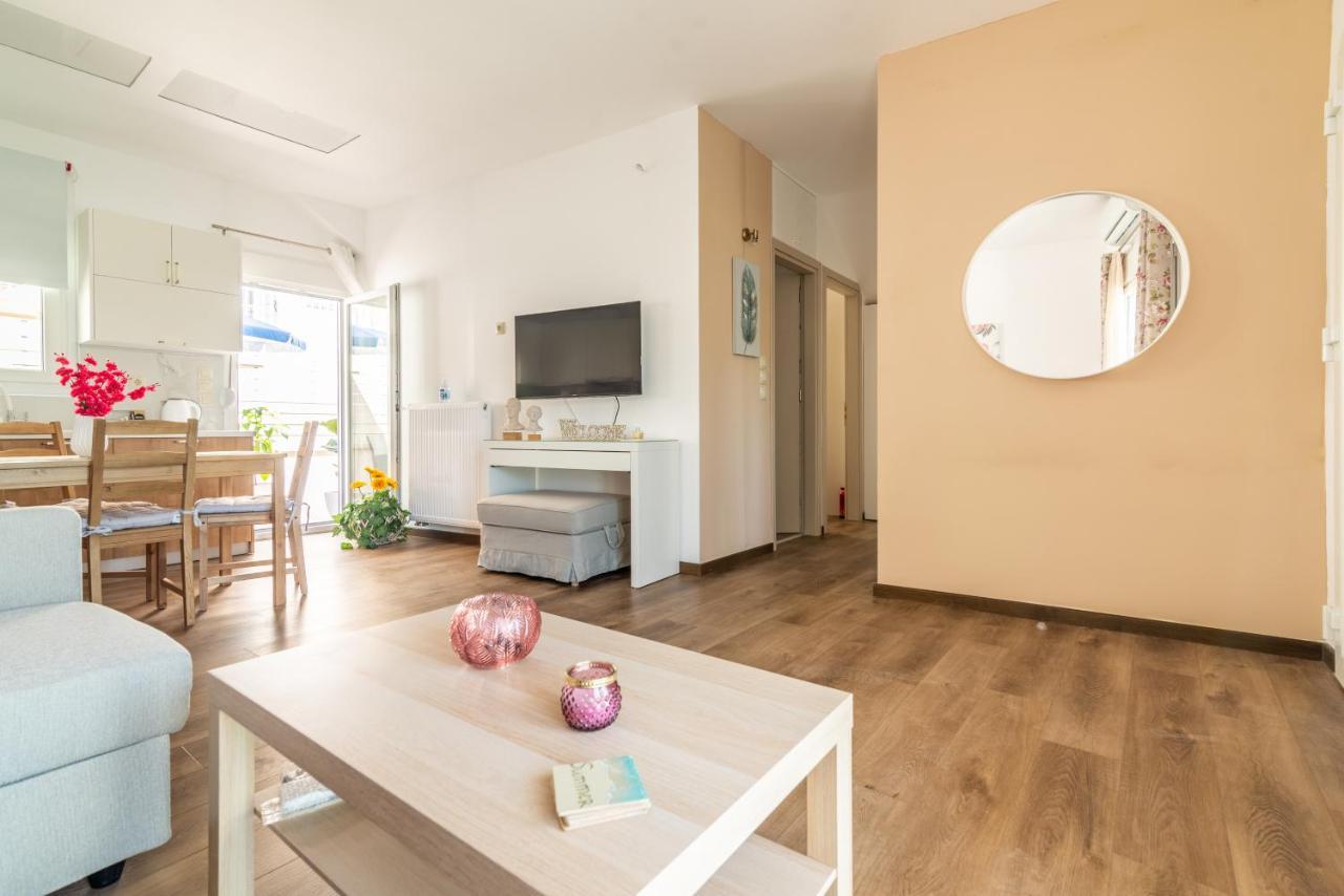 Sophia'S Comfortable Home With A Private Backyard Gazi Eksteriør bilde