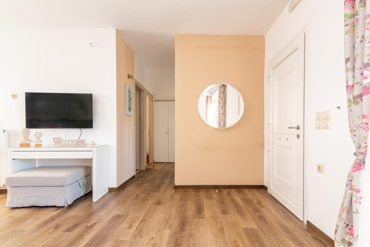 Sophia'S Comfortable Home With A Private Backyard Gazi Eksteriør bilde
