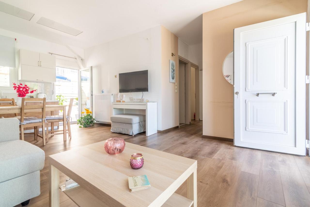 Sophia'S Comfortable Home With A Private Backyard Gazi Eksteriør bilde