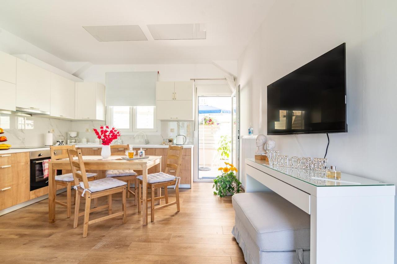 Sophia'S Comfortable Home With A Private Backyard Gazi Eksteriør bilde